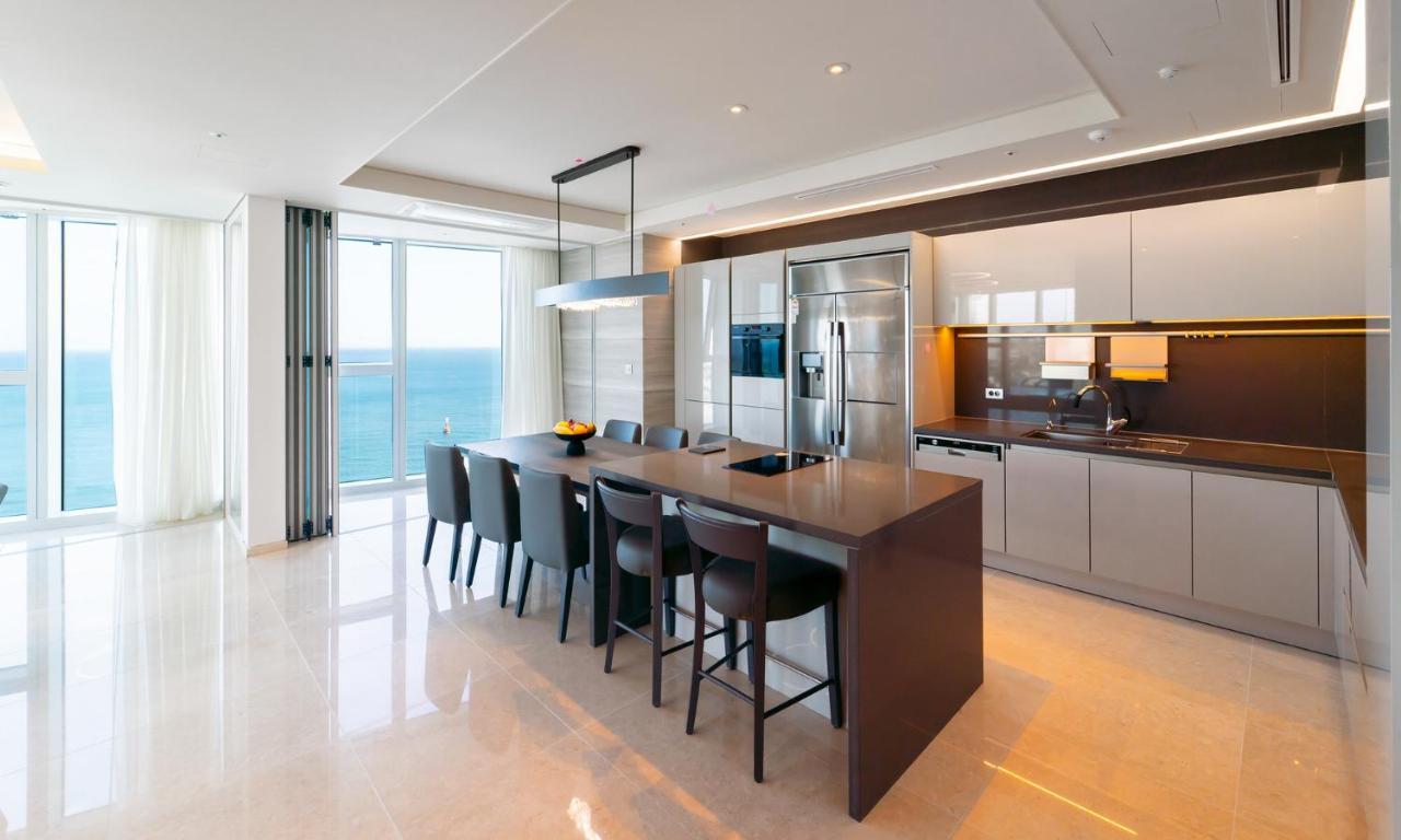 Grand Lct Residence Busan Buitenkant foto