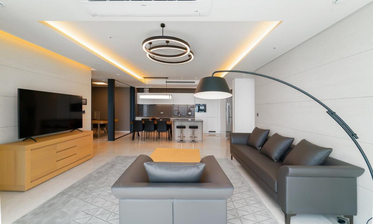 Grand Lct Residence Busan Buitenkant foto