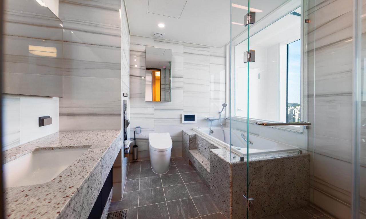 Grand Lct Residence Busan Buitenkant foto