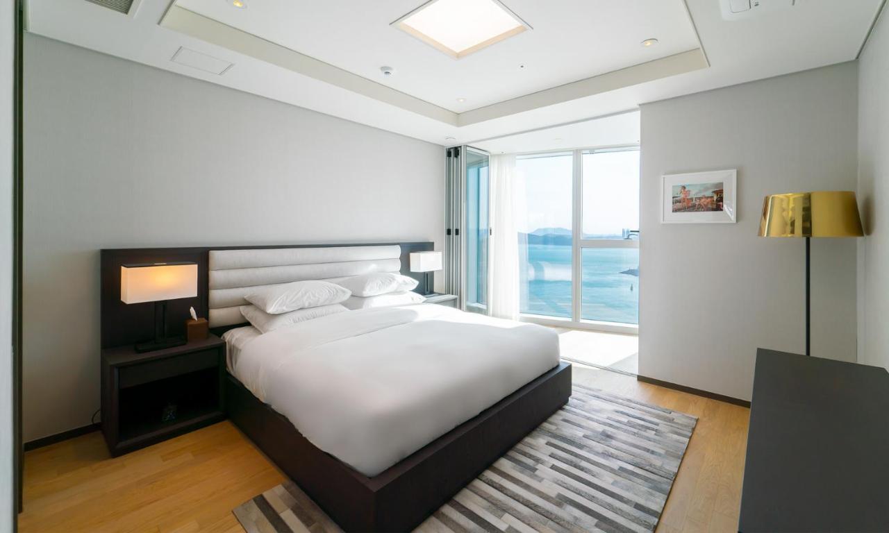 Grand Lct Residence Busan Buitenkant foto